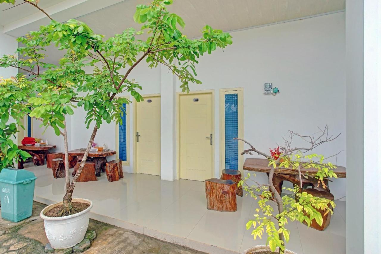 Oyo 90404 Pringombo Homestay 2 Syariah باندار لامبونغ المظهر الخارجي الصورة