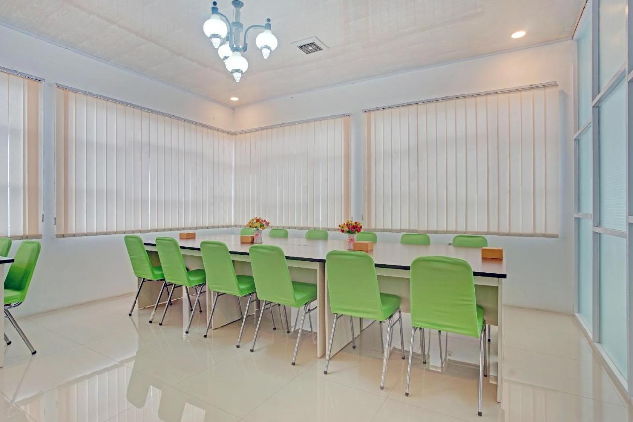 Oyo 90404 Pringombo Homestay 2 Syariah باندار لامبونغ المظهر الخارجي الصورة